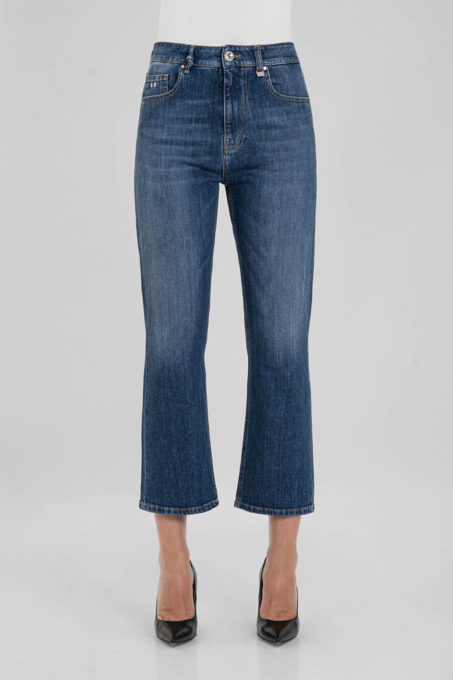 MONICA CUT FLARE JEANS IN MEDIUM BLUE DENIM - Image 5
