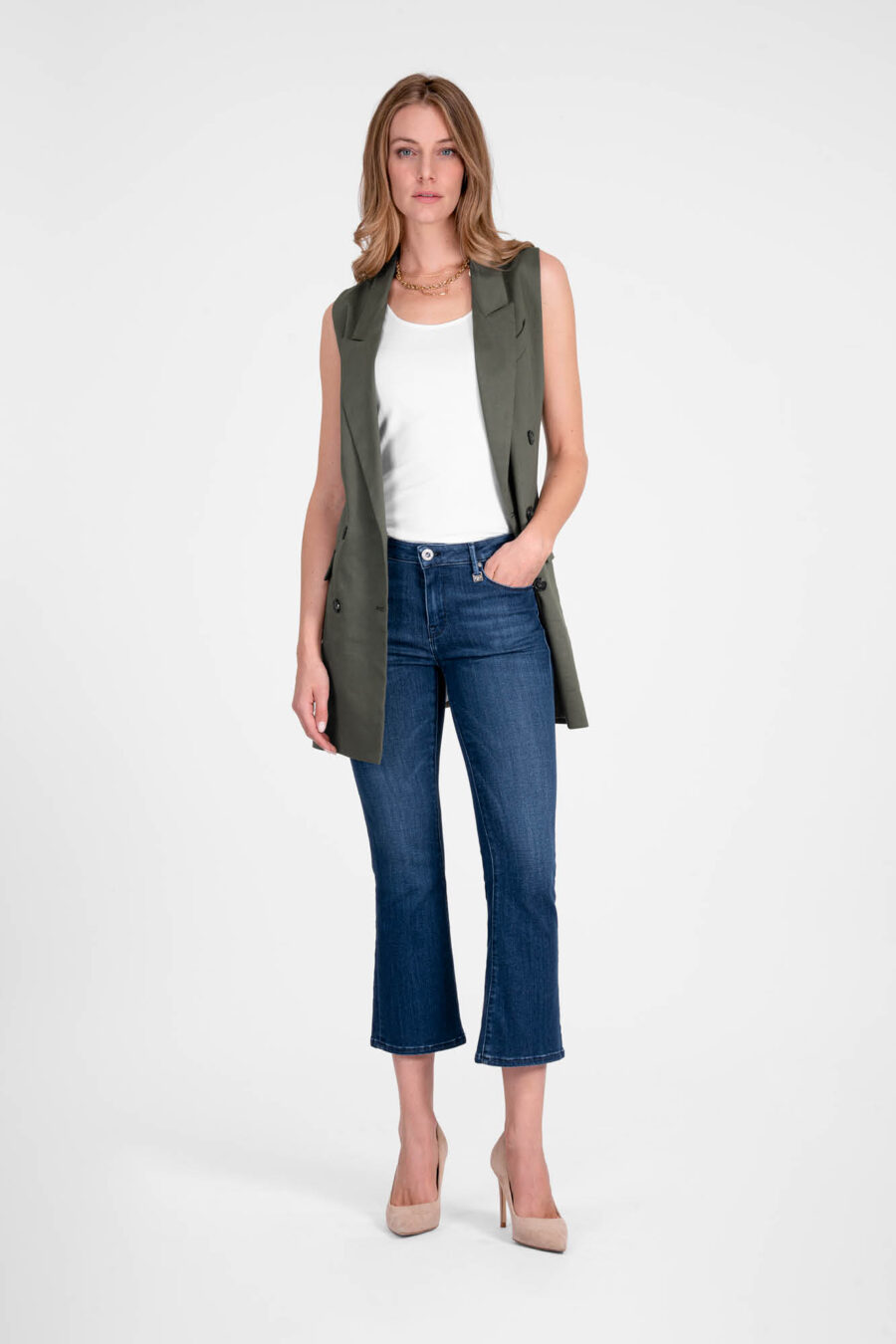 BIANCA FLARE CUT JEANS IN MEDIUM BLUE STRETCH DENIM - Image 2