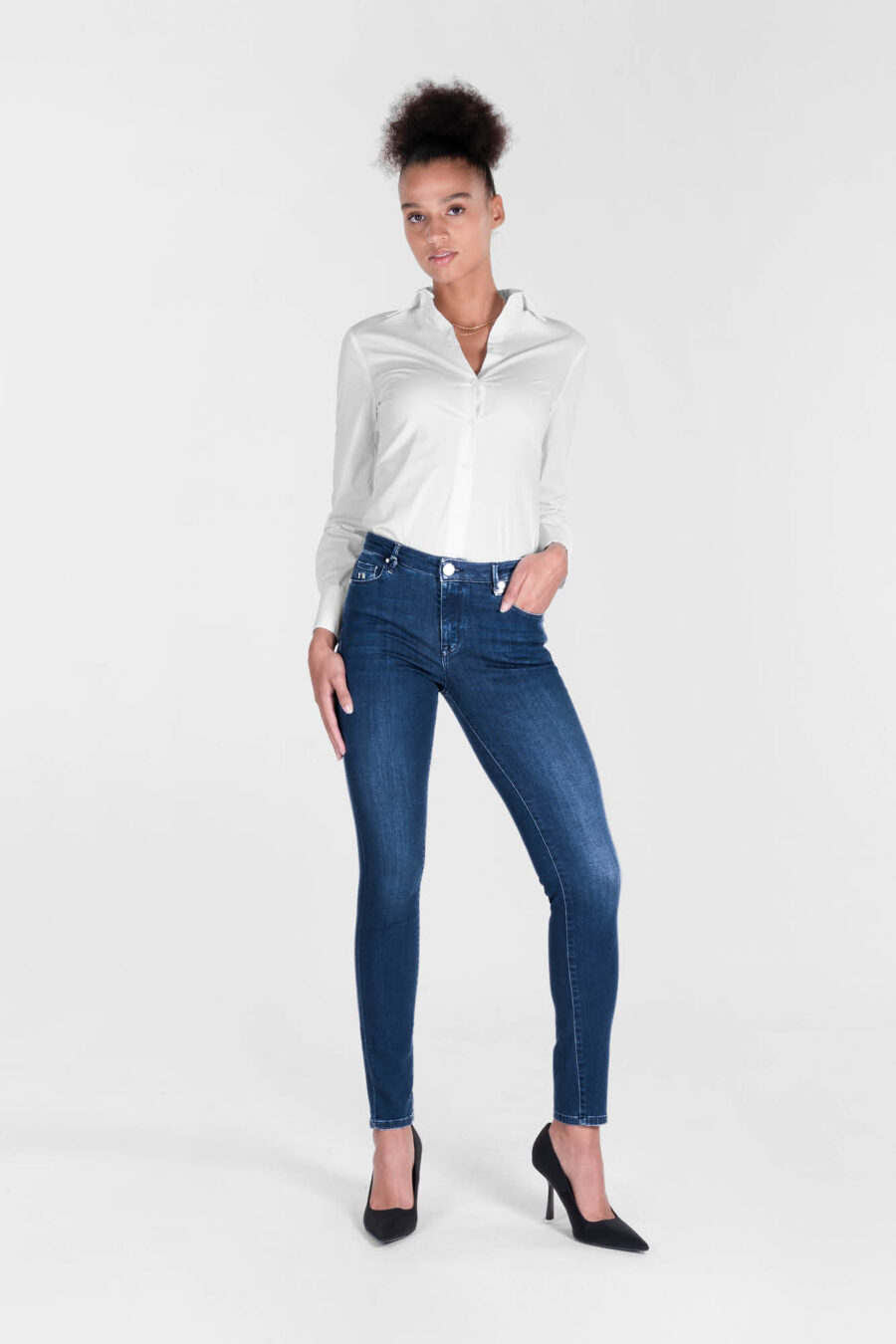 JEANS BIANCA SLIM SKINNY IN DENIM STRETCH BLU MEDIO - immagine 2