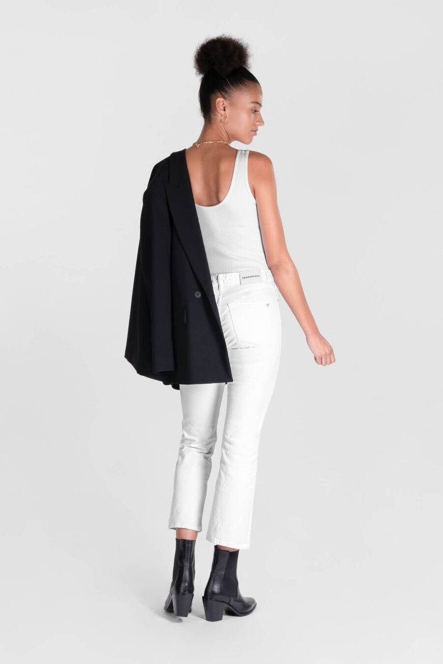 MONICA FLARE CUT PANTS IN WHITE COTTON BULL - Image 3