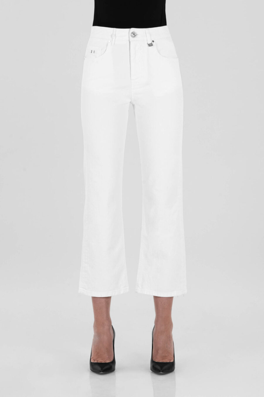 MONICA FLARE CUT PANTS IN WHITE COTTON BULL - Image 6