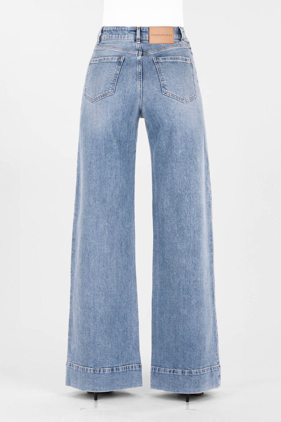 VIOLA WIDE LEG JEANS IN LIGHT BLUE DENIM - Image 7