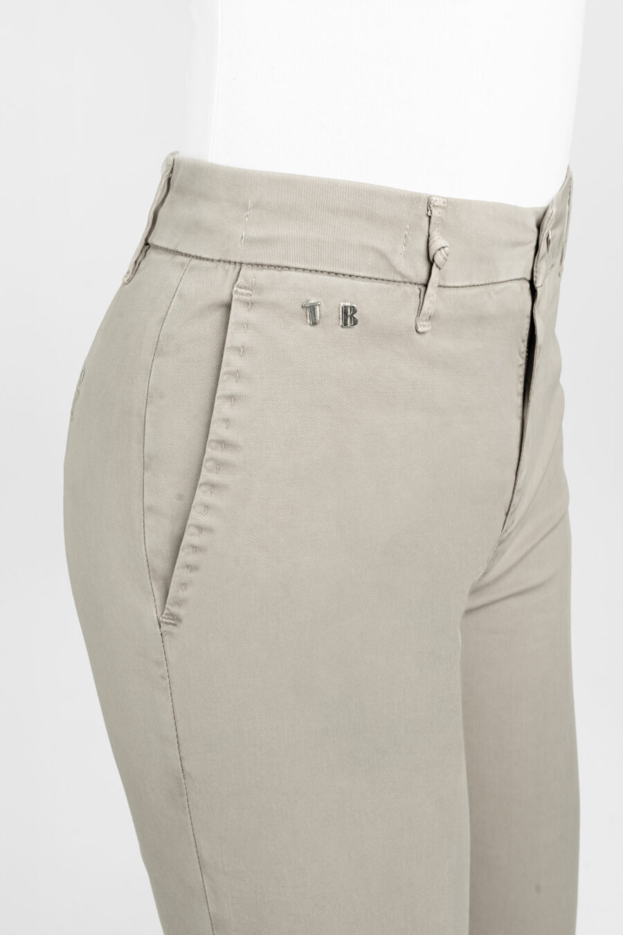 BEIGE COTTON ADELE SLIM PANTS - Image 9