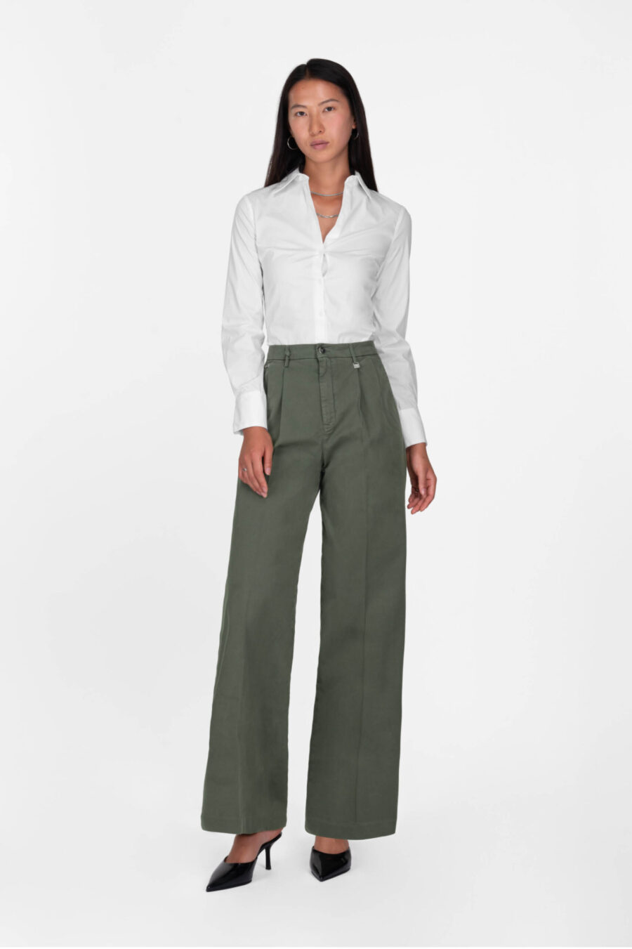 AURELIA WIDE LEG PANTS IN GREEN COTTON GABARDINE - Image 2