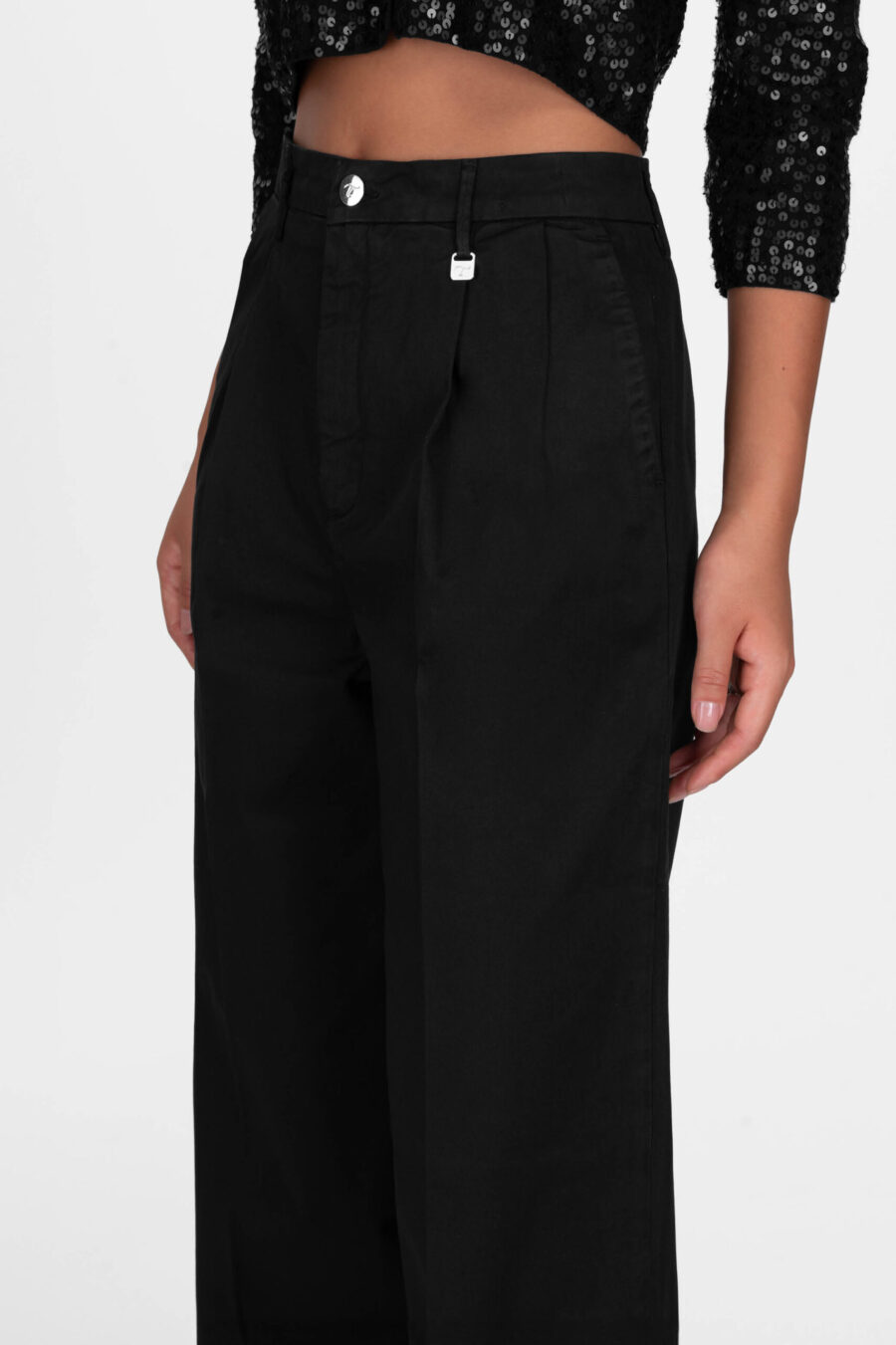 AURELIA WIDE LEG PANTS IN BLACK COTTON GABARDINE - Image 4