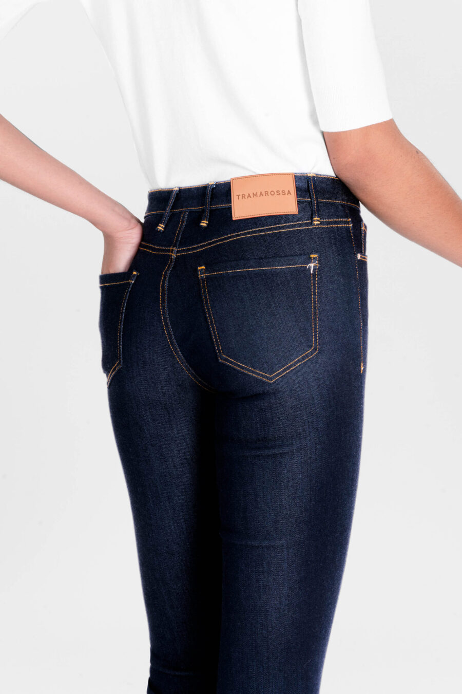 JEANS BIANCA FLARE CUT FLARE IN DENIM STRETCH BLU SCURO - immagine 5