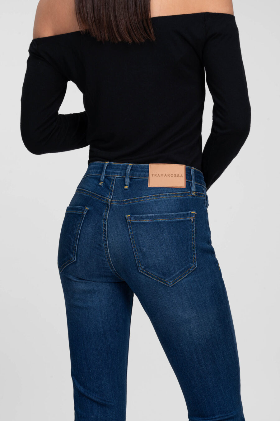 JEANS BIANCA FLARE CUT FLARE IN DENIM STRETCH BLU MEDIO - immagine 4