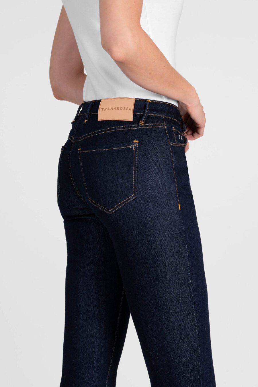 JEANS BIANCA SLIM SKINNY IN DENIM STRETCH BLU SCURO - immagine 4