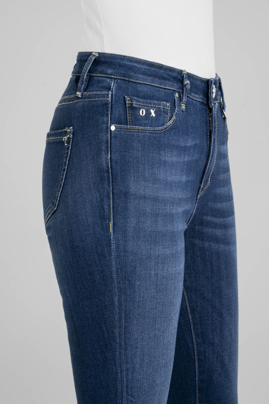 BIANCA SLIM SKINNY JEANS IN MEDIUM BLUE STRETCH DENIM - Image 8