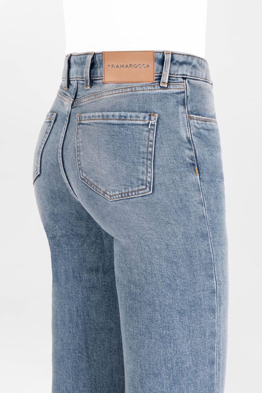 LAVINIA FLARE IN LIGHT BLUE DENIM - Image 6