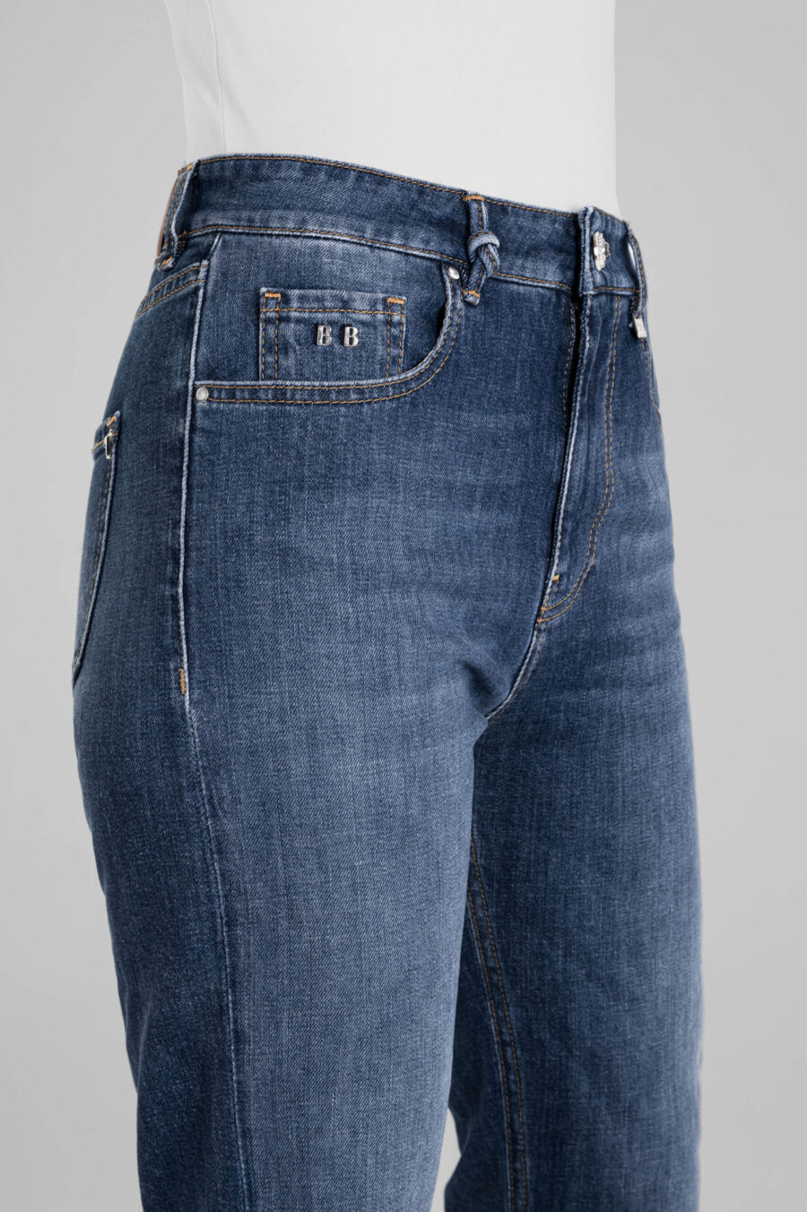 MONICA CUT FLARE JEANS IN MEDIUM BLUE DENIM - Image 8