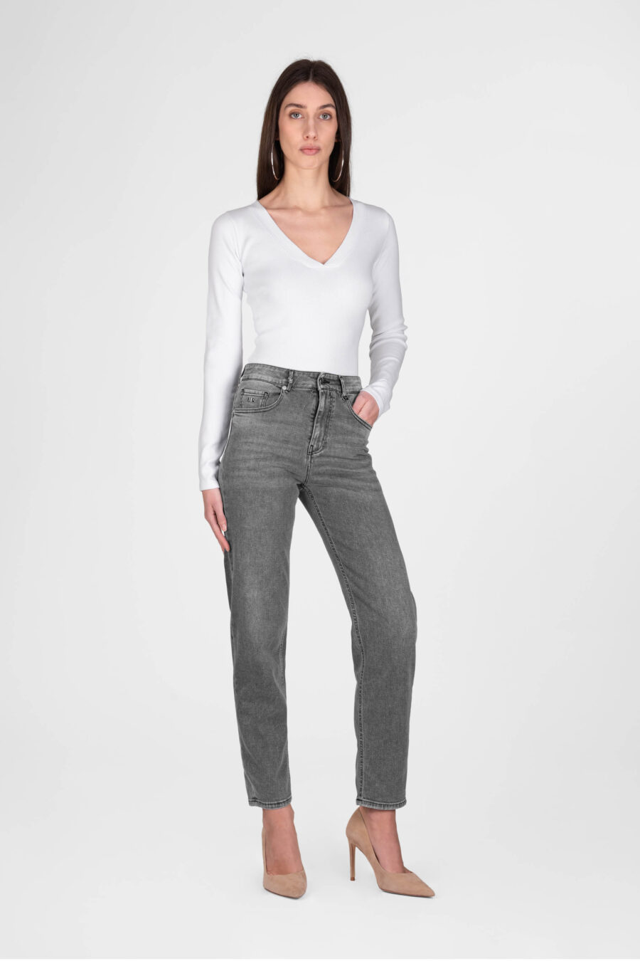 MONICA MUM JEANS IN BLACK DENIM - Image 2