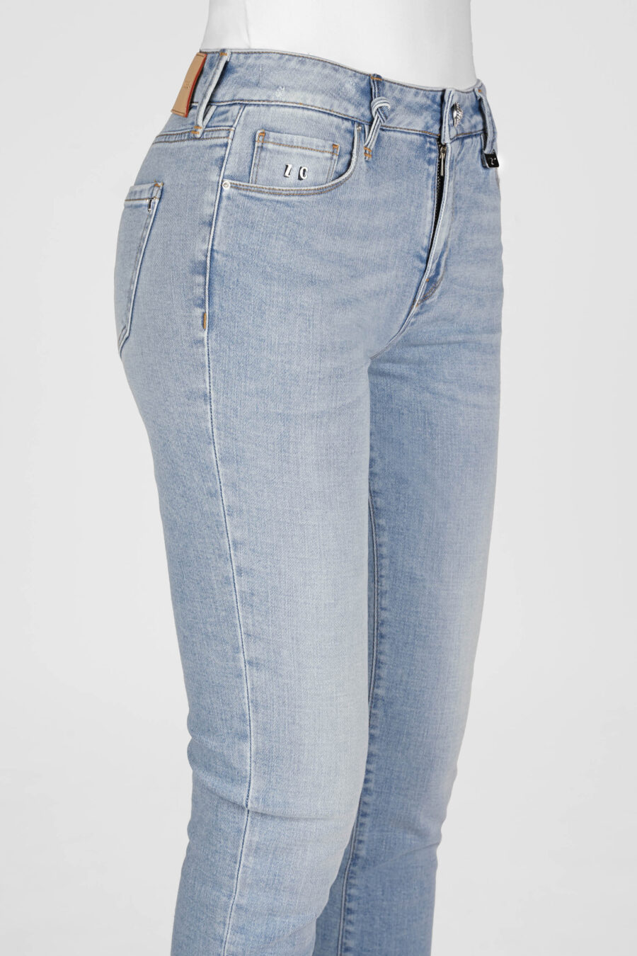JEANS BIANCA SLIM SKINNY IN DENIM STRETCH BLU CHIARO - immagine 5